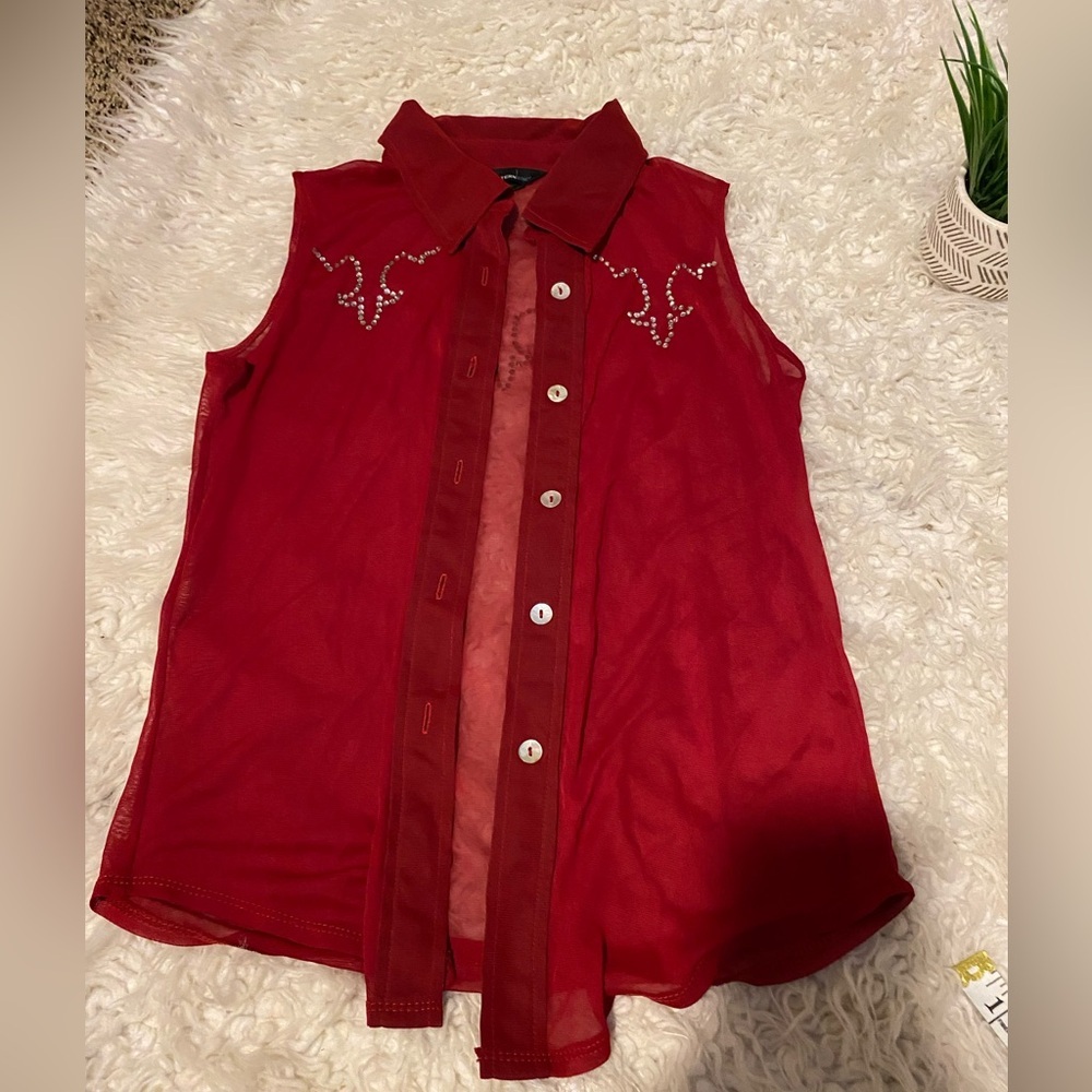 Sale $10 2for $15 Beautiful Red Western Ethics Shirt Sz medium 84